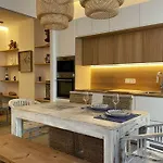 Luxury Family Holiday Homes - Chinorros Fuengirola
